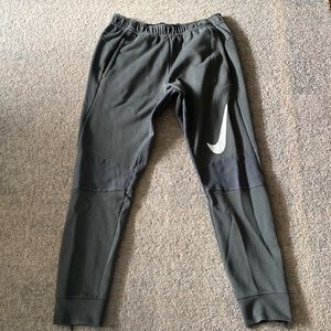 Nike Joggers